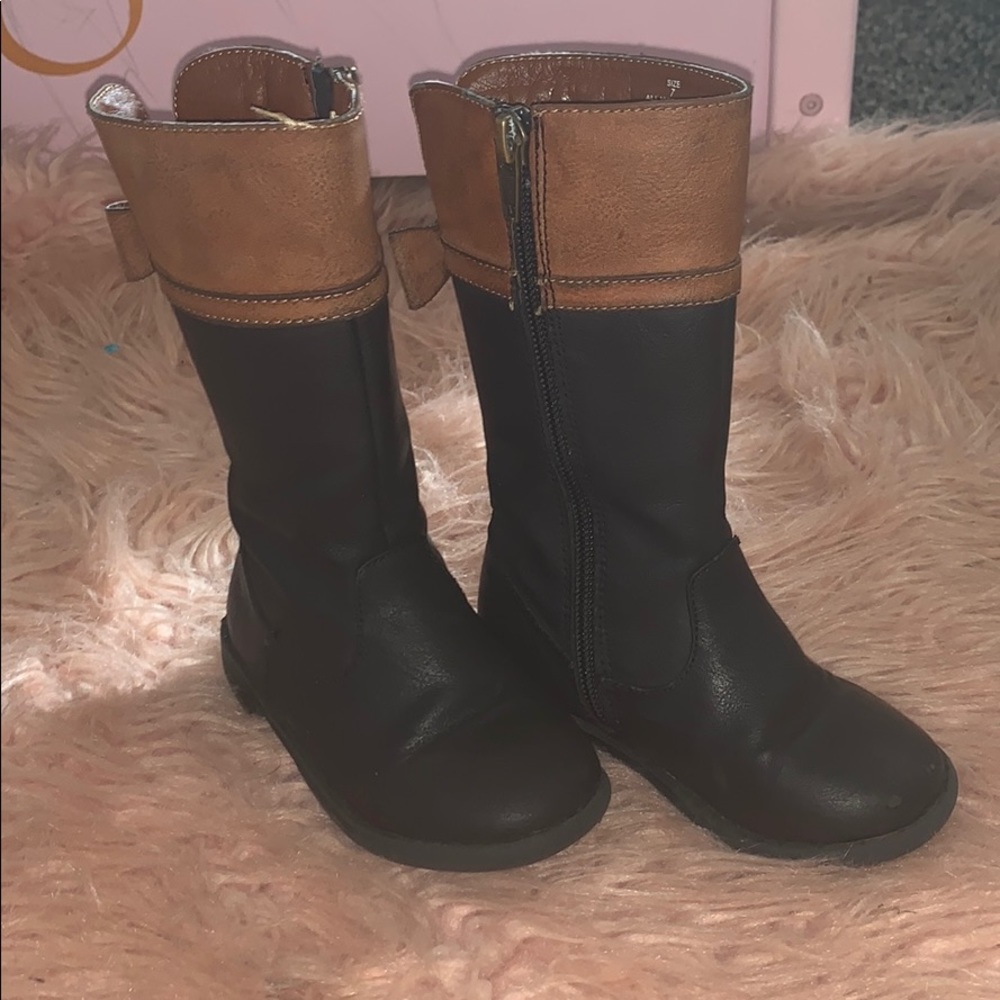 Children’s Place boots